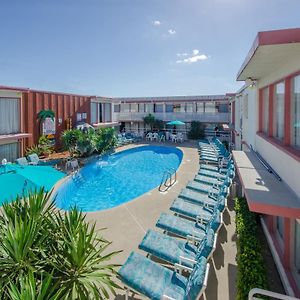 Tahiti Inn